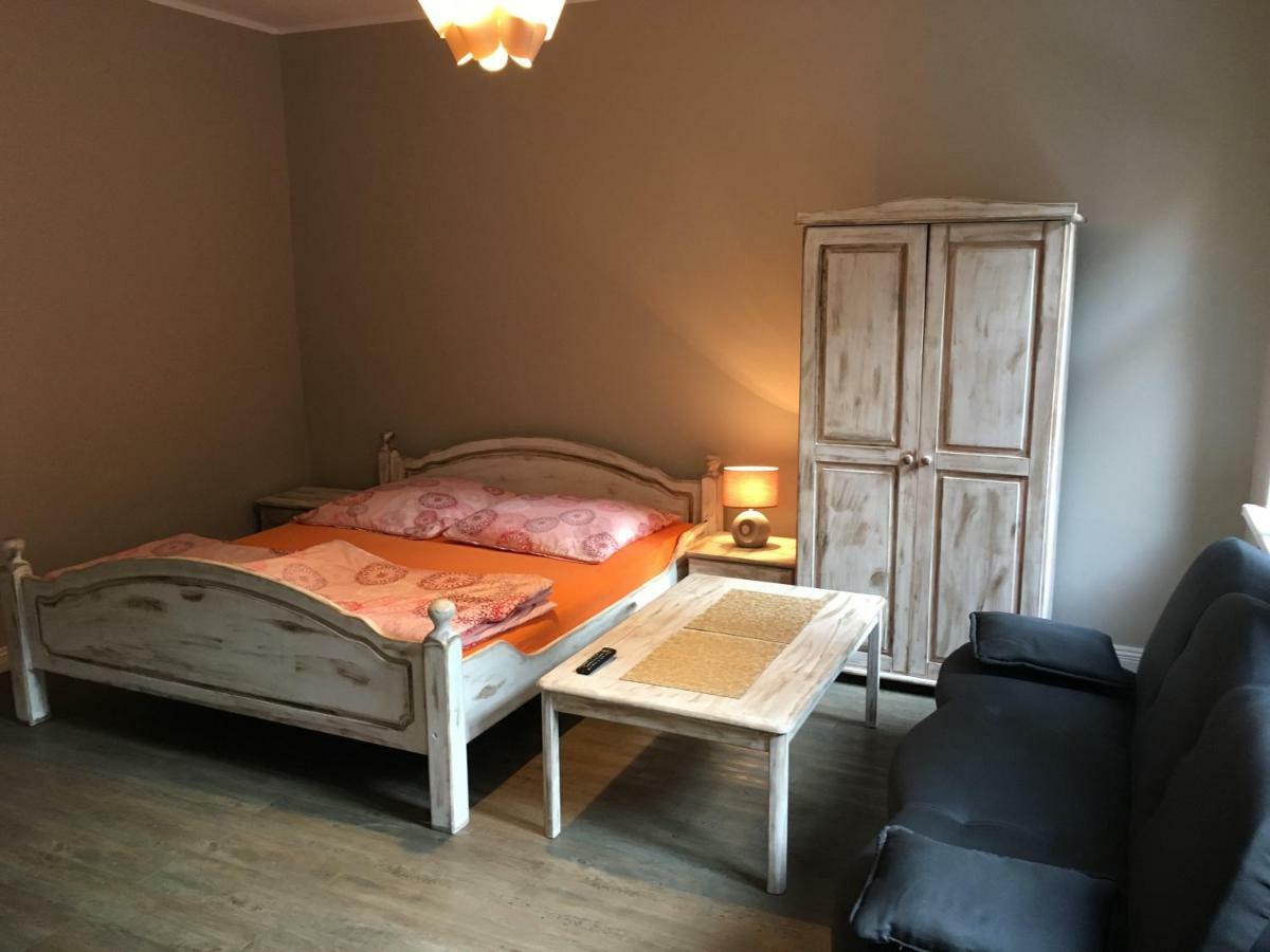 Kawalerka Fredry 3/12 Apartment Познан Екстериор снимка
